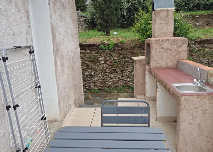 Pour Couple Apartman Luri